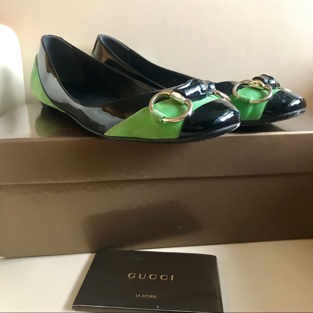 🧡 Gucci patent leather and suede ballet flats.
