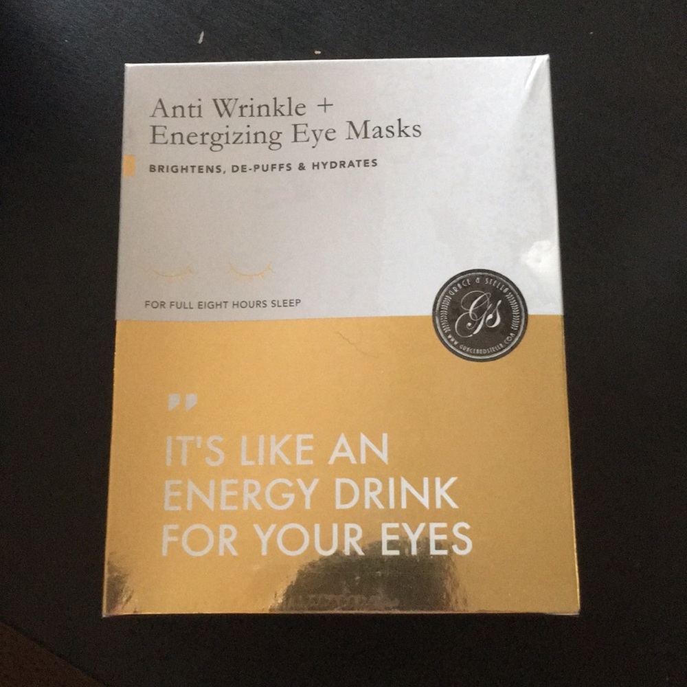 Anti wrinkle and energizing eye masks