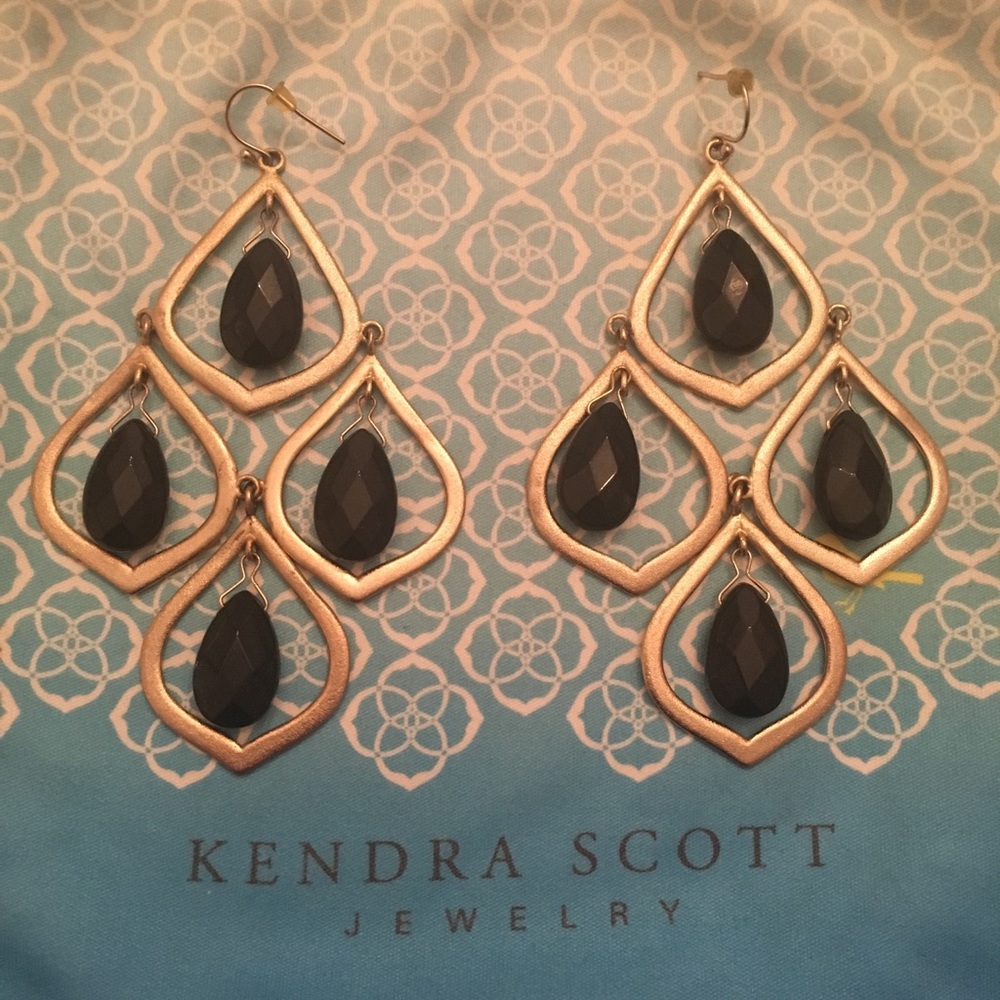 Kendra Scott Black Chandelier