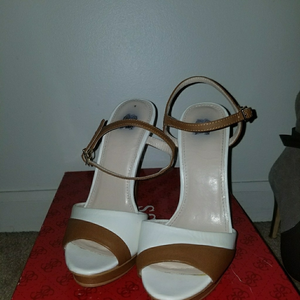 Summer heel