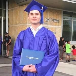 Meet your Posher, Gavin