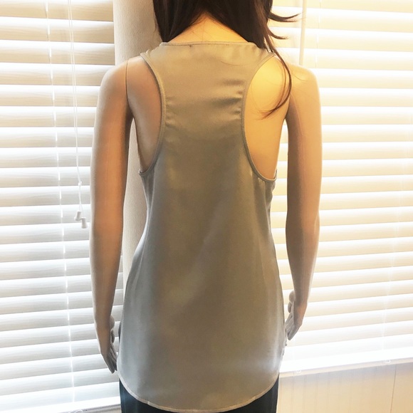 NWOT Banana Republic Racerback Tank Sz M - Picture 3 of 3