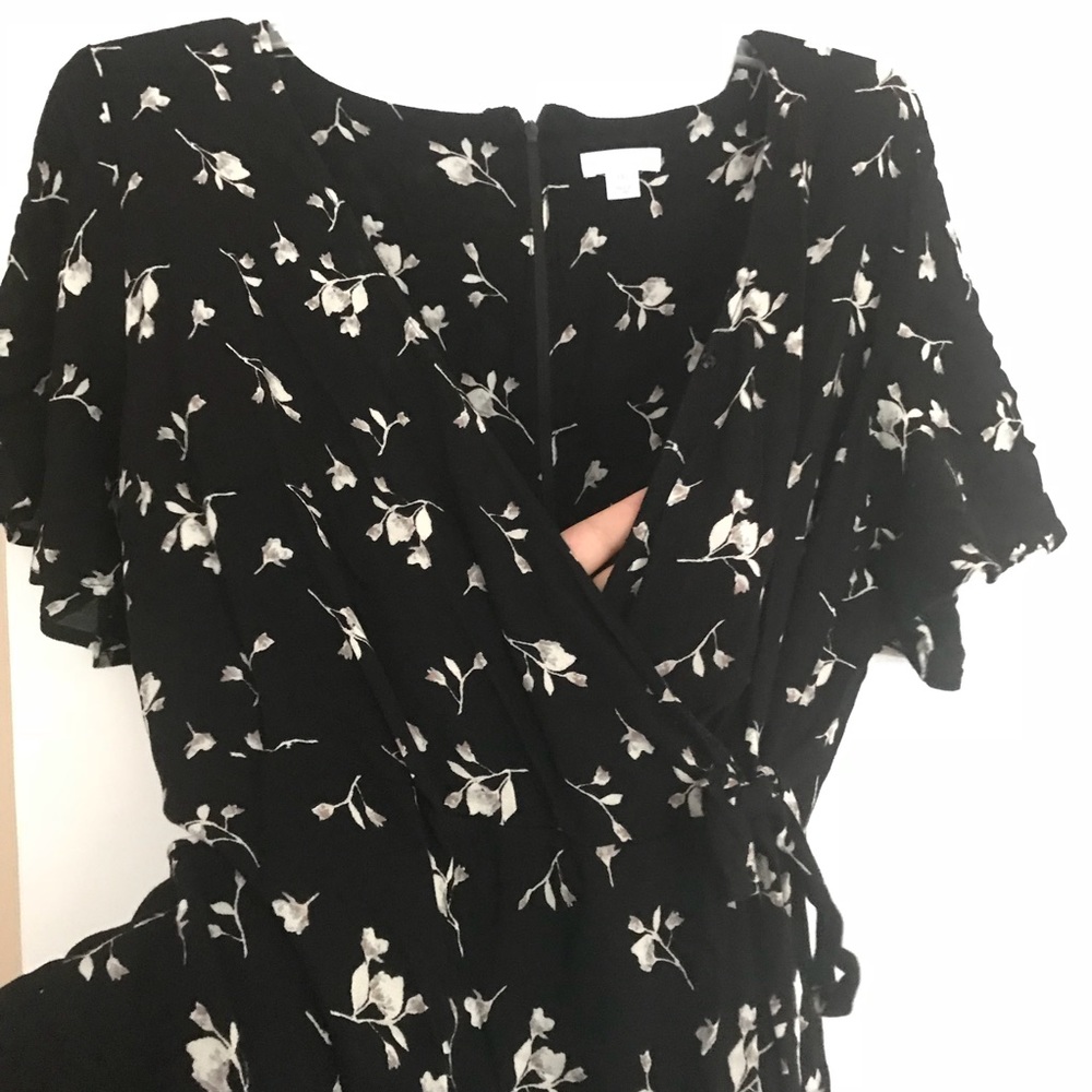 Xhilaration Black Floral Wrap Dress - XXL