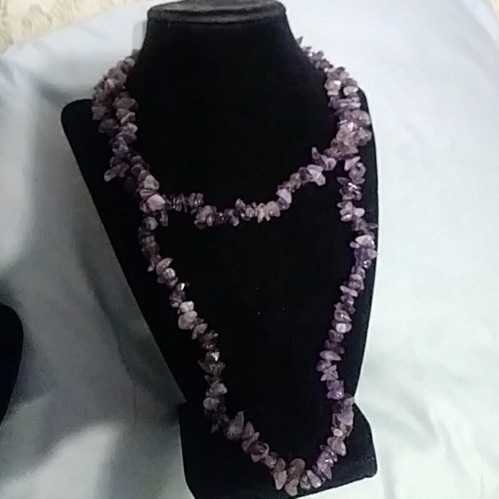 Semi-precious clip necklace amethyst