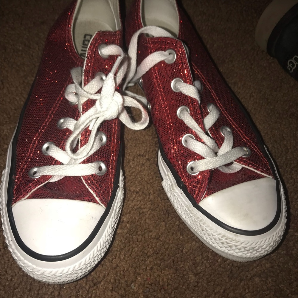 Red sparkle glitter converse, not much wear size 6