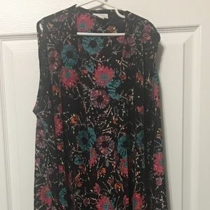 Medium lularoe joy