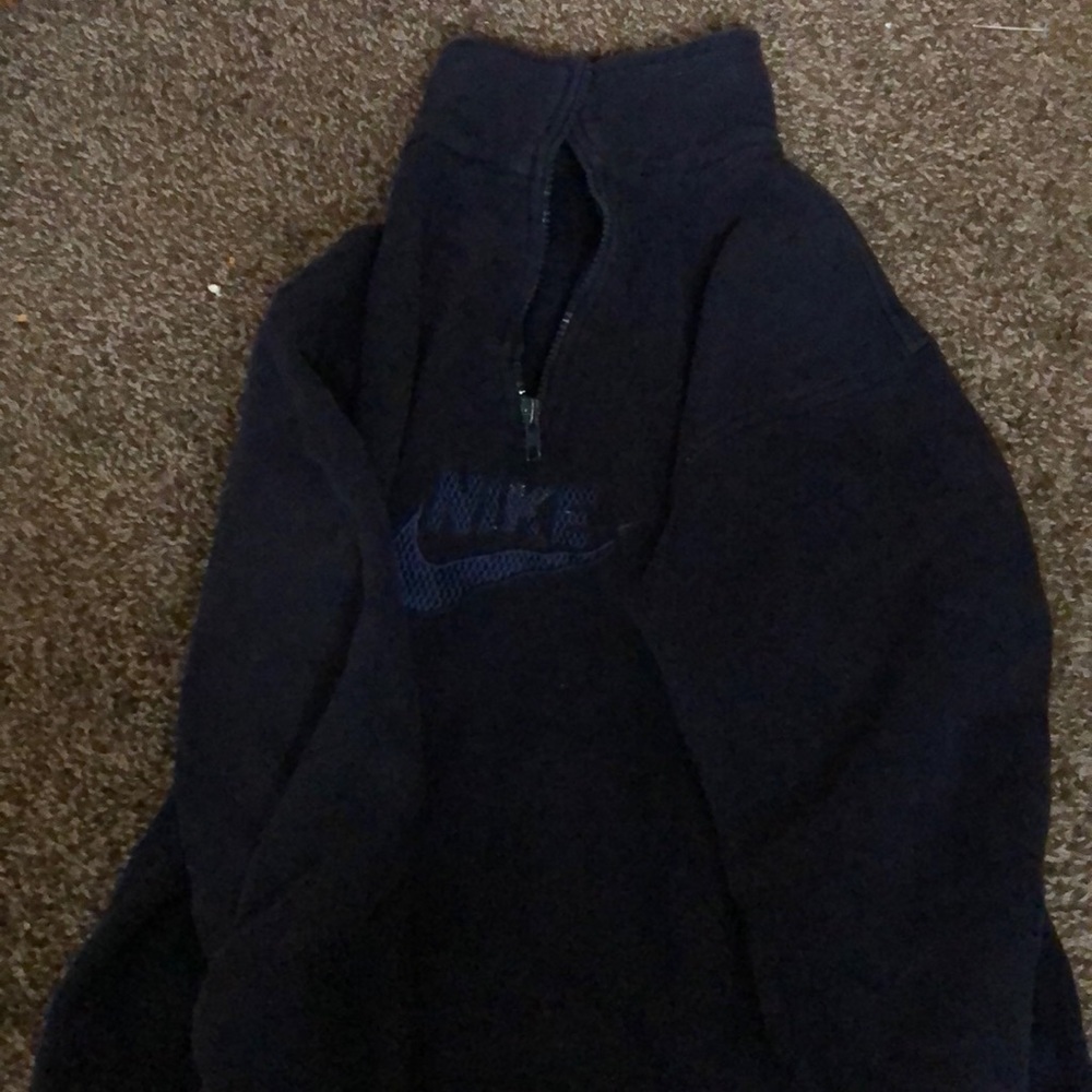 Nike sweatshirt