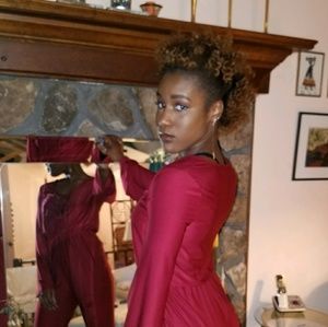 Meet your Posher, Veronica