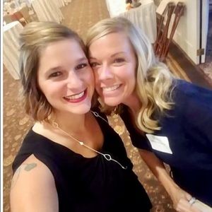 Meet your Posher, Natalie