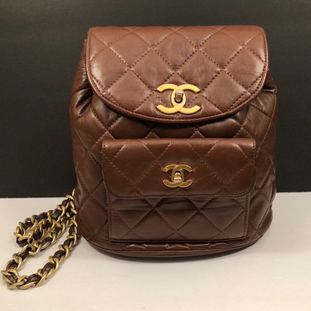 Beautiful Vintage CHANEL chocolate backpack