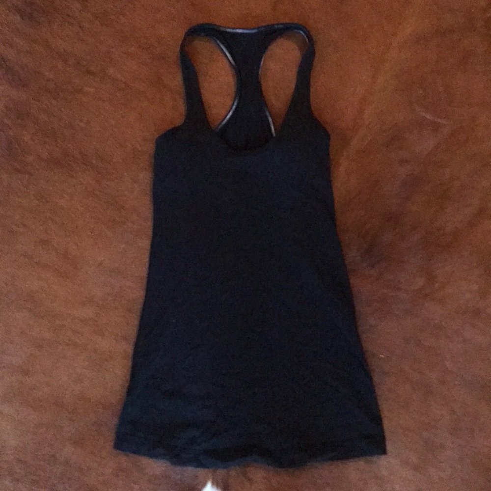 Lululemon tank