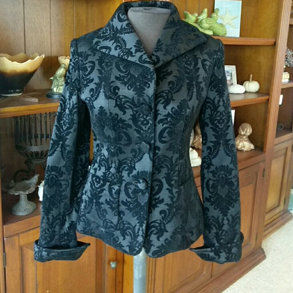 Areli Flocked Blazer