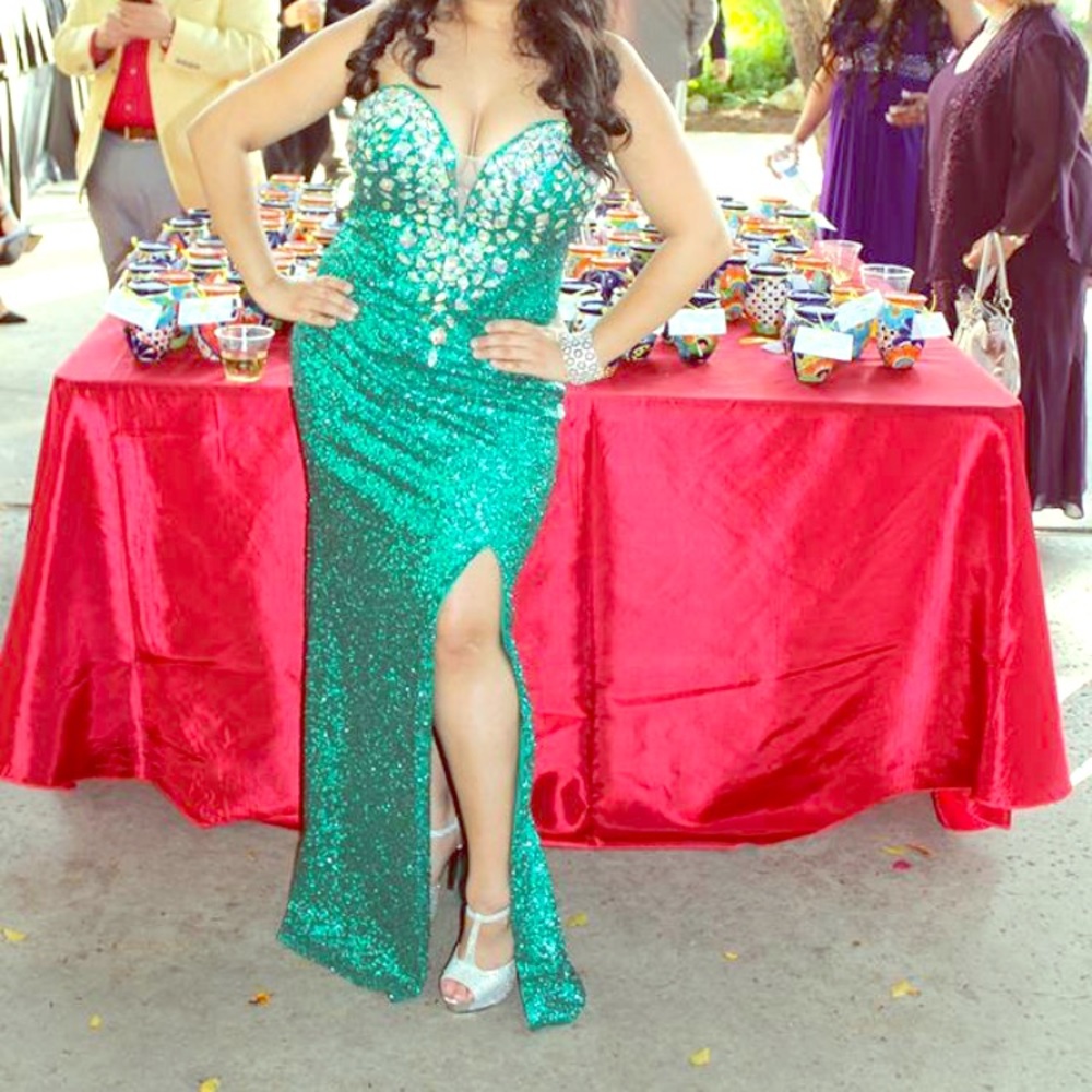 Sequin emerald strapless dress