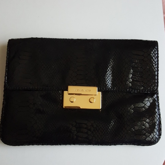 Michael Kors Black & Gold Clutch with Chain - Picture 1 of 4
