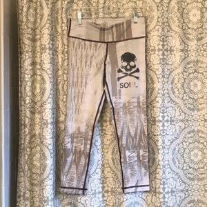 Soul cycle yoga pants