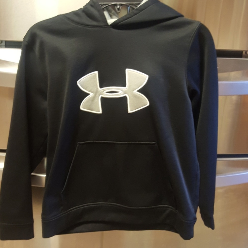 Under Armour hoodie youth med