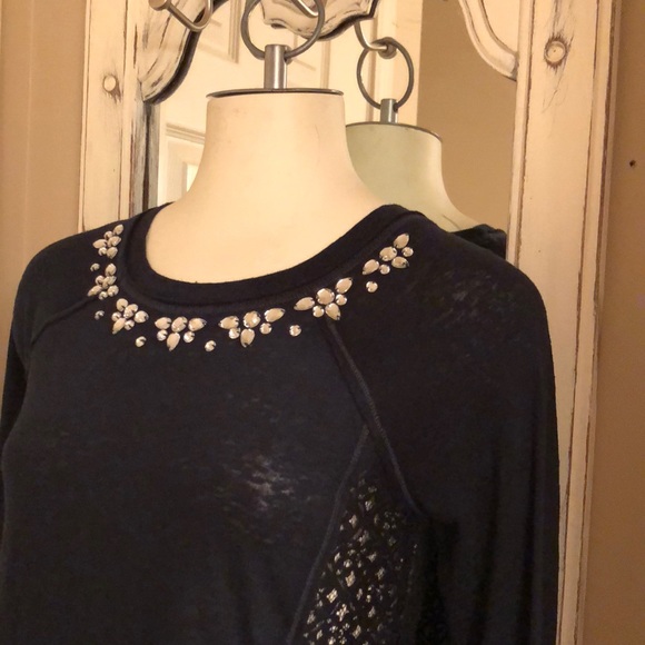 Hollister Tops - Sale💎Hollister navy lace & jeweled sweatshirt SzS