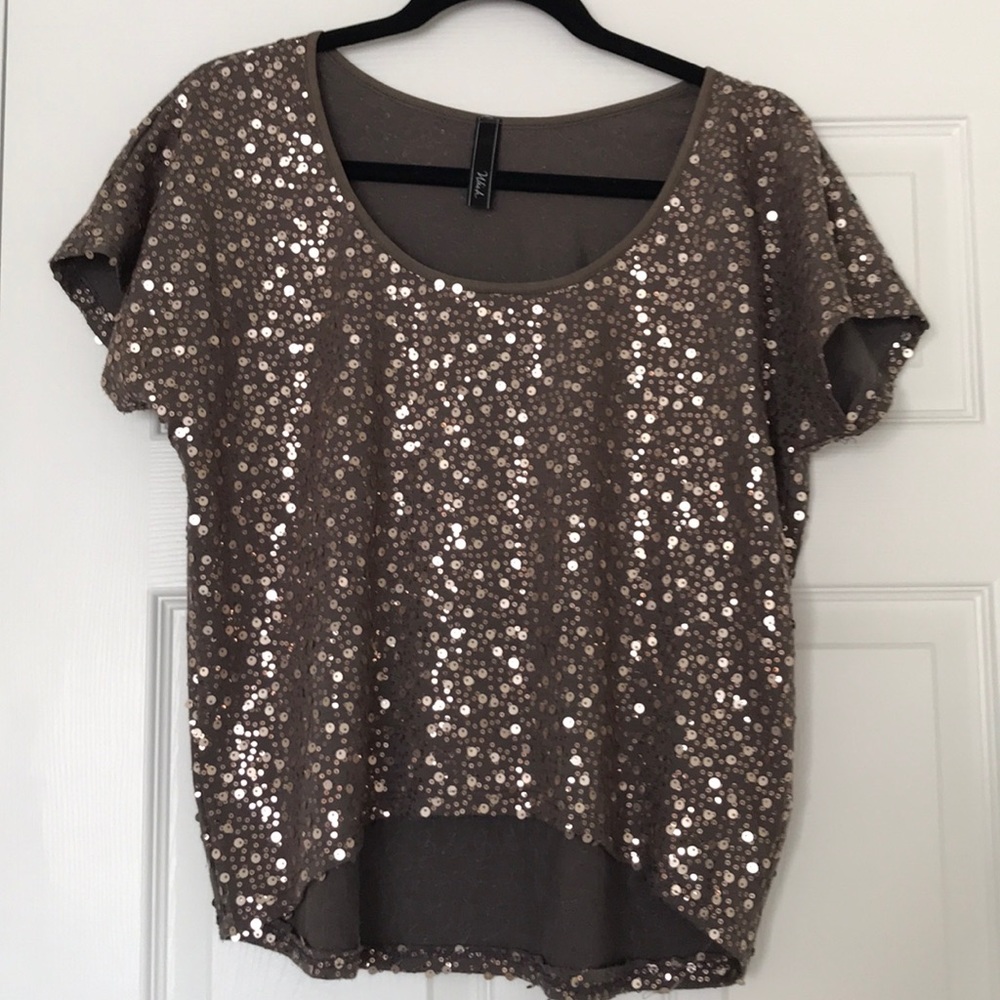 Love this top! Brown and Gold sequin shirt.