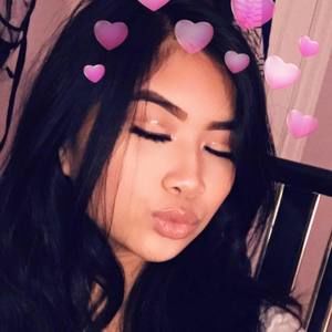 Meet your Posher, Molly