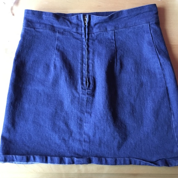 Audrey Denim Skirt Brandy Melville - Picture 4 of 4