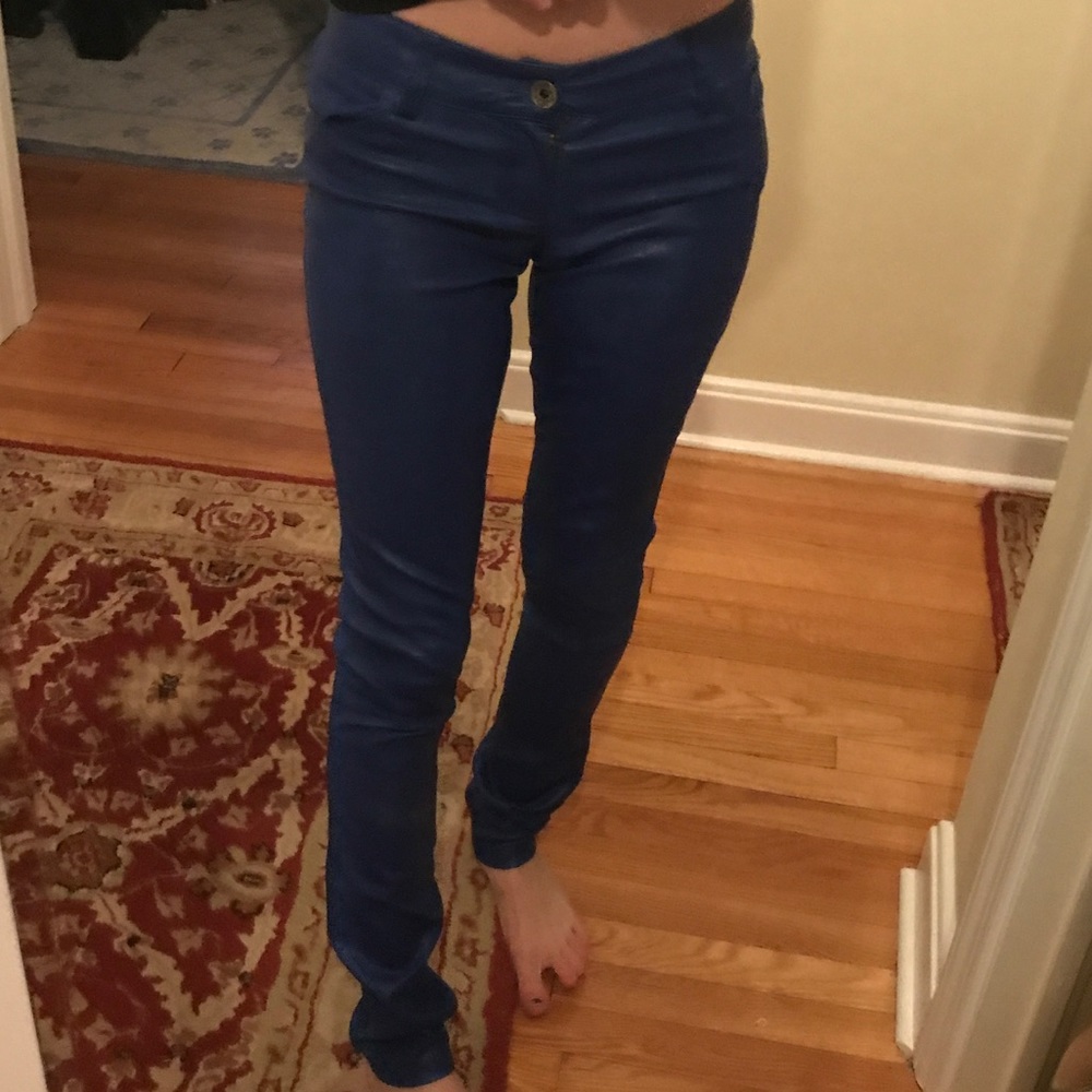 Alice and Olivia bright blue leather pants size 0