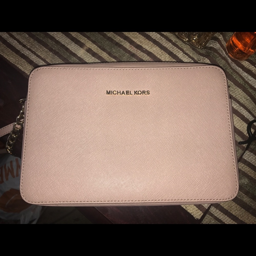 Michael kors bag!