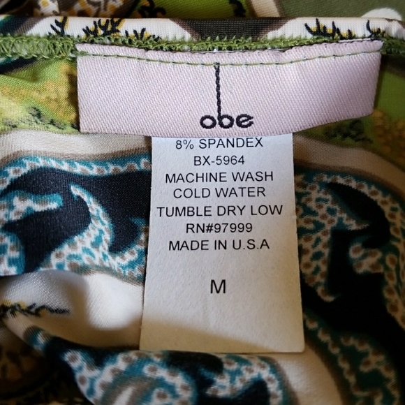 Dress Top - Picture 3 of 3