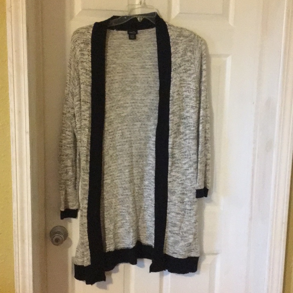 Grey and black open cardigan