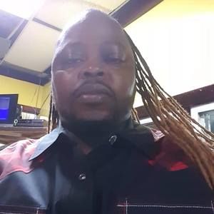 Meet your Posher, Julius