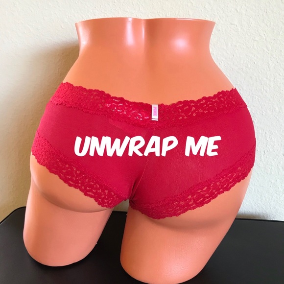 Victoria's Secret Unwrap Me - Picture 1 of 1