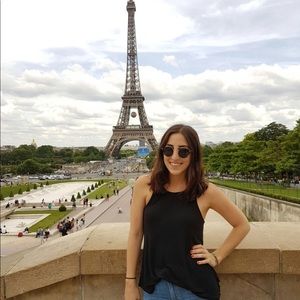 Meet your Posher, Yasamin