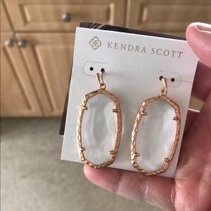 Kendra Scott Ella drop earrings in rose gold