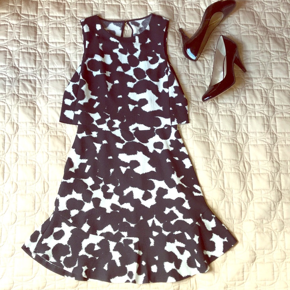 Banana Republic black/cream mini dress NWT Size 0