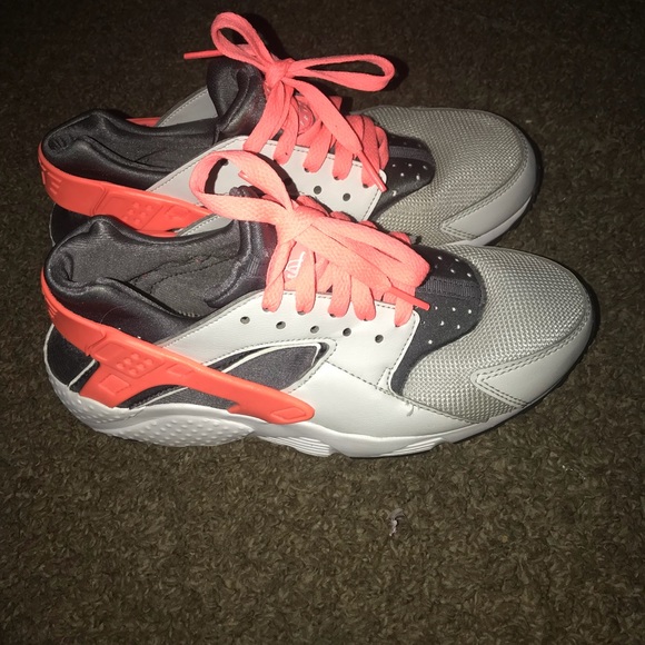 SOLD ON Ⓜ️ - Picture 2 of 3