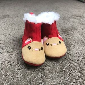 Gymboree size 4 Christmas holiday mouse crib shoes