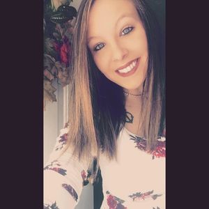 Meet your Posher, Amber