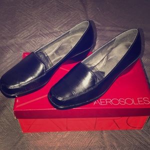 Aerosoles Final Exam women's loafer
