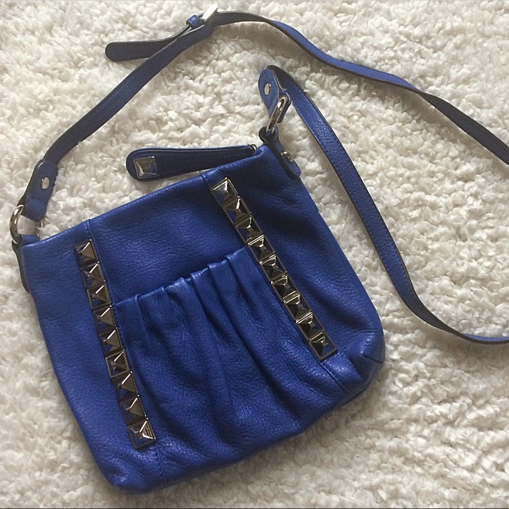 🍀 Like New 😍 Leather B. Markowsky Cross Body!