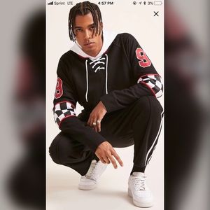 Forever 21 Baseball Jersey 99 Graphic Red/Black