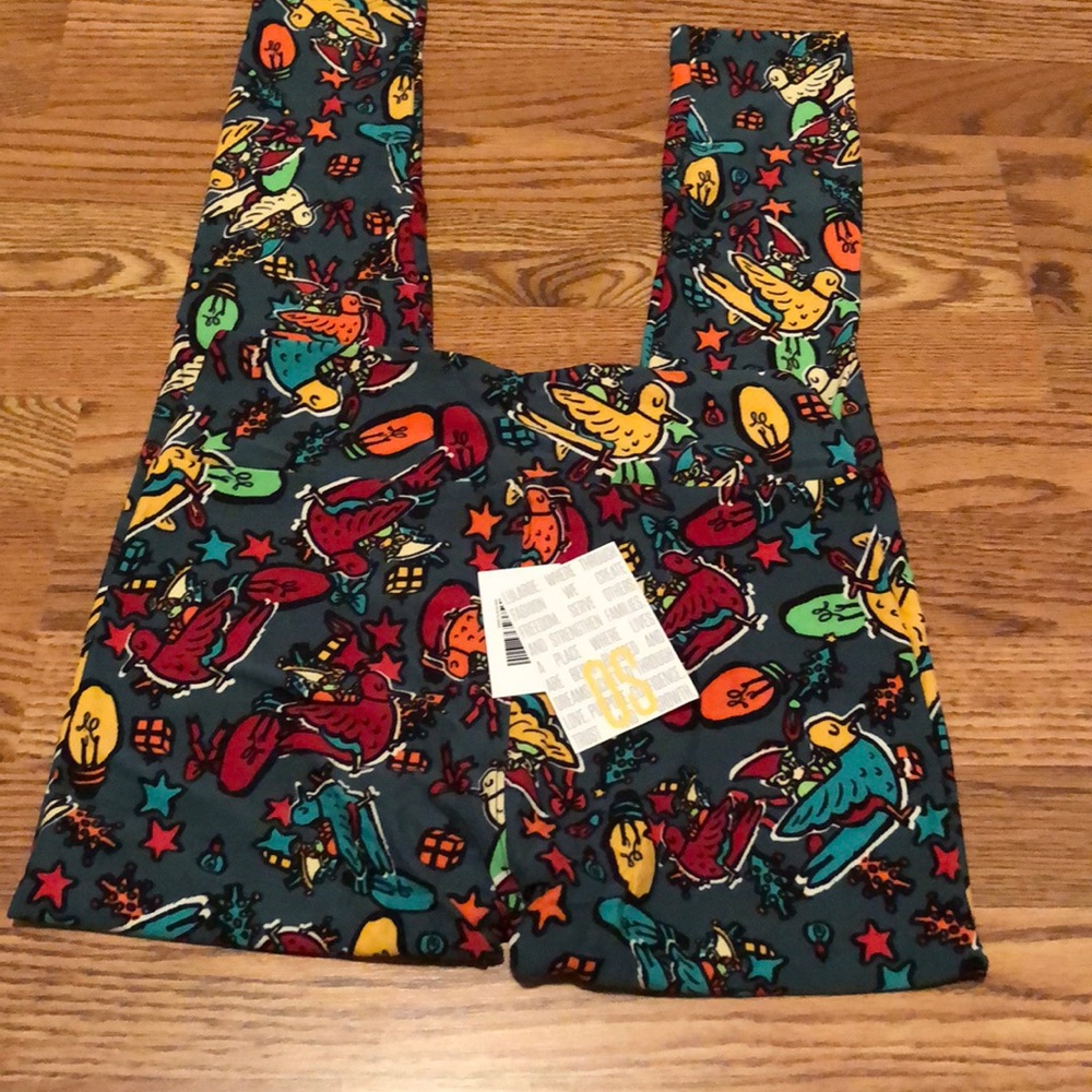 Lularoe OS Christmas leggings