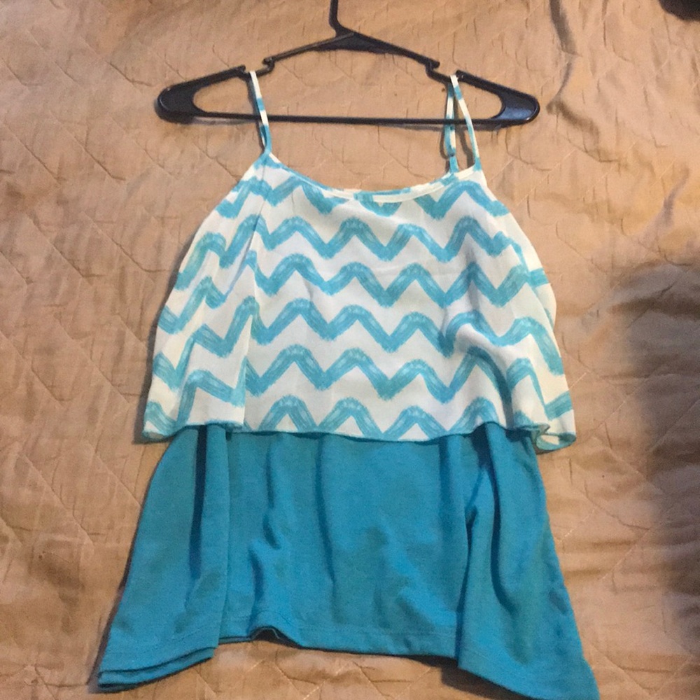 Flowy tank top / cute shirt
