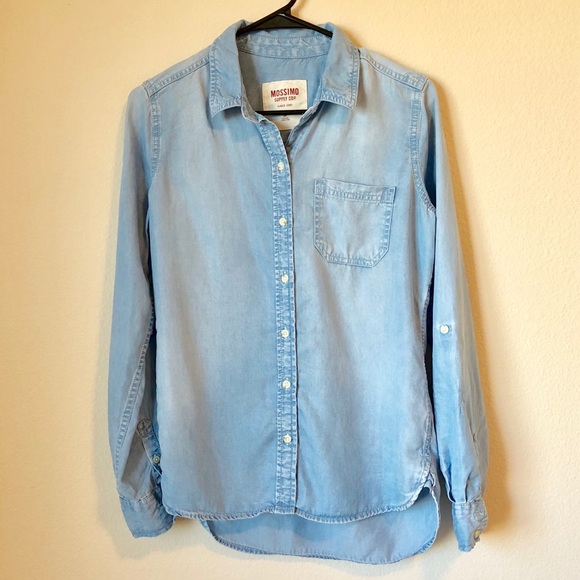 Mossimo Supply Co. Tops - 🔥SALE🔥 THE EVERYDAY SOFT SHIRT