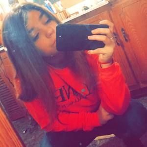 Meet your Posher, Kaitlyn