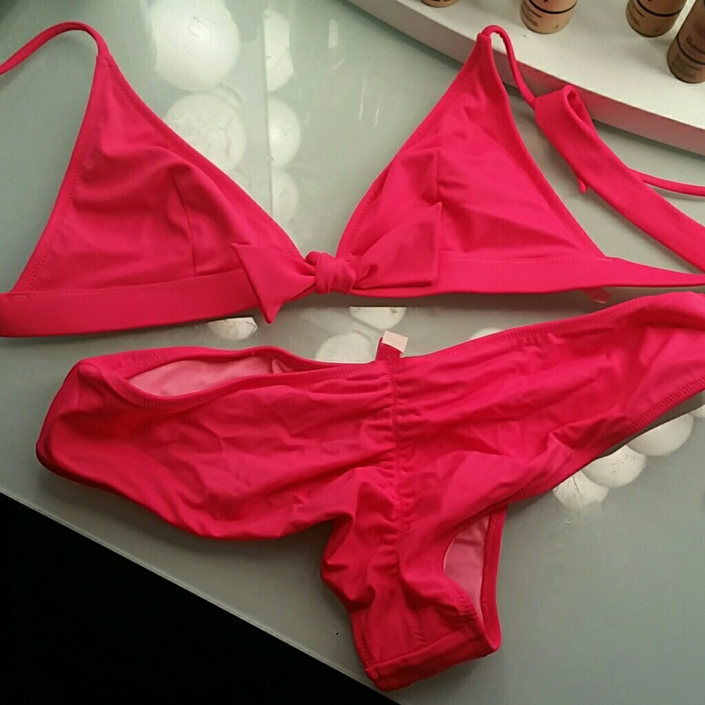 Victoria's Secret bikini
