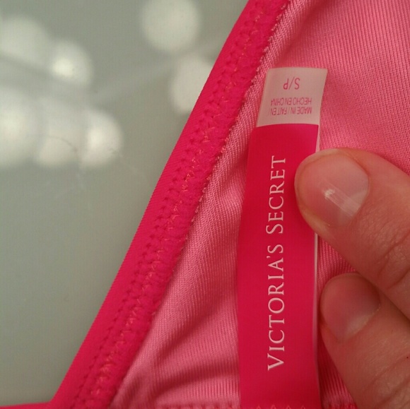 Victoria's Secret bikini - Picture 6 of 6