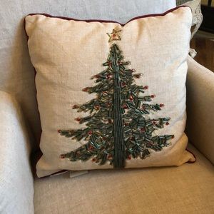 beaded christmas pillows