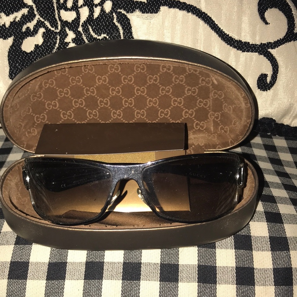 Gucci sunglasses