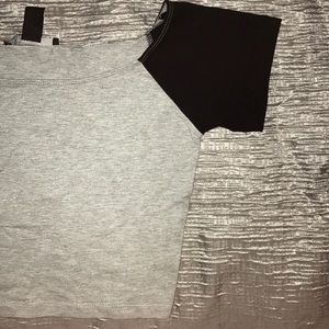 OFF THE SHOULDER CROP TOP