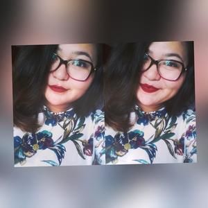 Meet your Posher, Eva