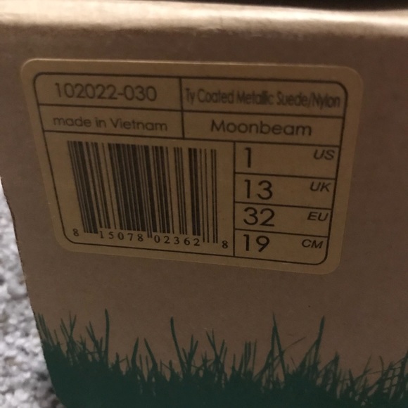 Plae TY Moonbeam Girls Shoes ~ Size 1 ~ NIB - Picture 3 of 6